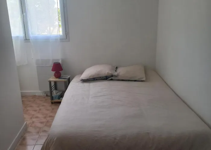 Habitacion Saint Herblain Cerca A Nantes